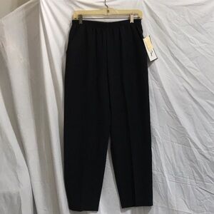 Vintage women’s Bend Over elastic waist pants with hidden fit panel